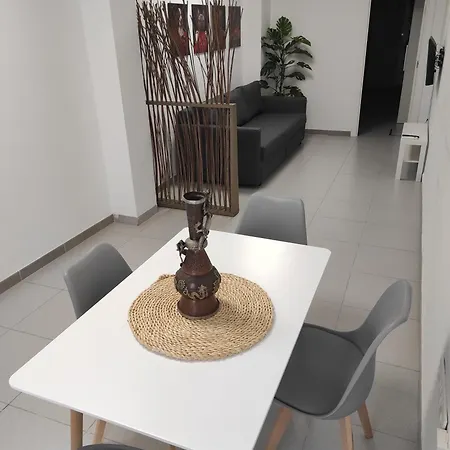 Santa Clara Apartment *
