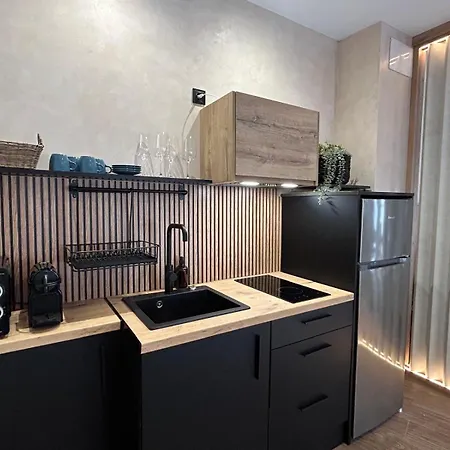 Wanderlust Loft Apartment