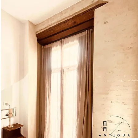 Antigua Cesteria 아파트 세비야