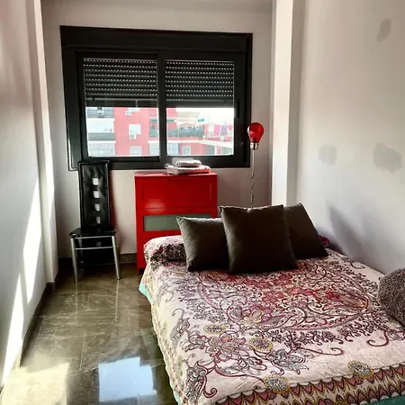 Precioso Y Moderno Atico Duplex De 2 En 2 O 3 Personas Con Jacuzzi Apartment Seville