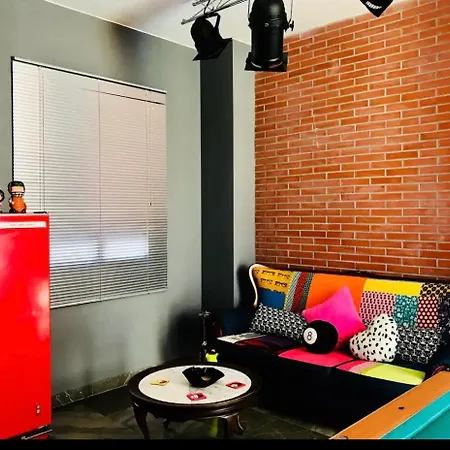 Precioso Y Moderno Atico Duplex De 2 En 2 O 3 Personas Con Jacuzzi Apartment Seville