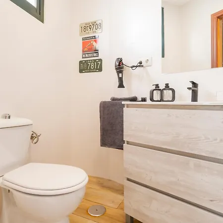 Santa Catalina Moderno Apartment *