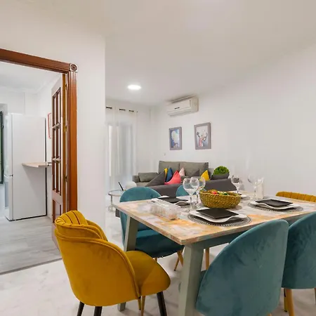 Santa Catalina Moderno Apartment *
