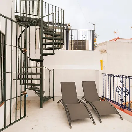 Santa Catalina Moderno Apartment