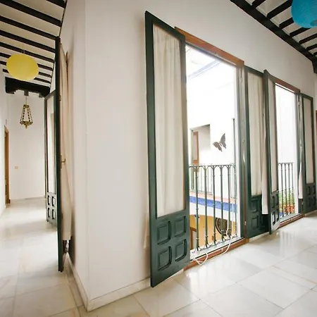 Trotamundos Hostel *