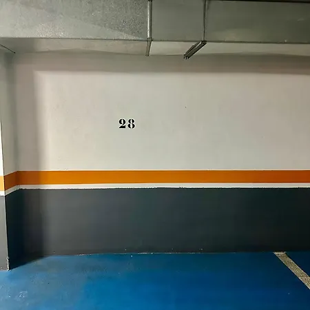 10 Minutos Centro Sevilla, Moderno Y Con Parking Gratis *
