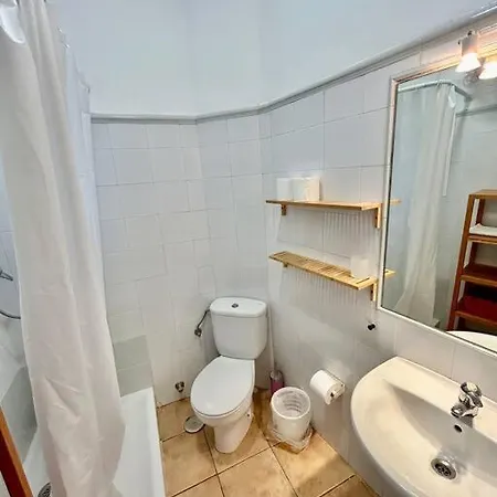 Acogedor 8pax 4bdr 2bth - Cozyhomesevilla3 Apartment *