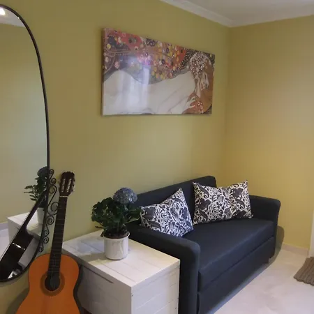 Apartment Cozy And Charming House In Seville