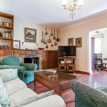 Gorgeous In With Kitchen