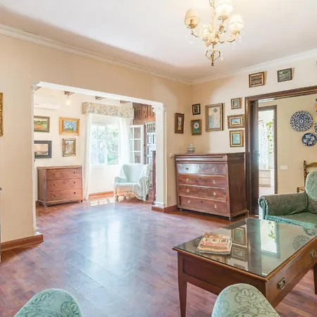 Gorgeous In With Kitchen