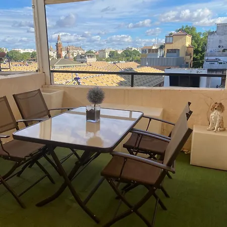 Mercado De Triana Apartment *