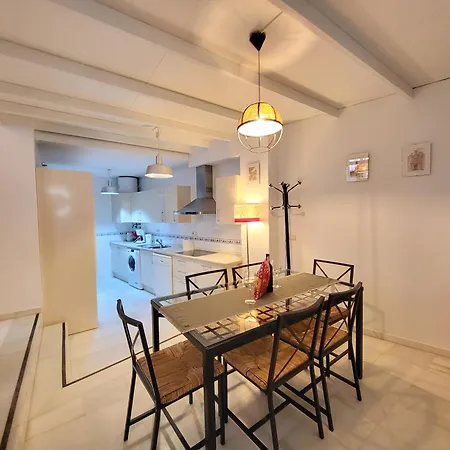 Apartment Walk To The Cathedral Loft Arenal