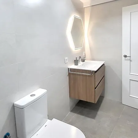 Walk To The Cathedral Loft Arenal Apartment Seville