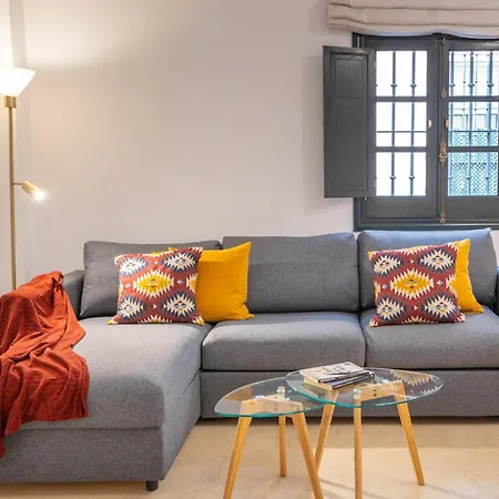 Charming Apartment At Plaza Alameda By Ocityzen