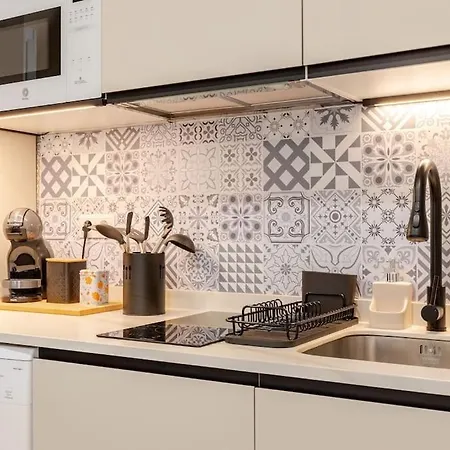 New! Cozy For Couples With Private Patio Séville