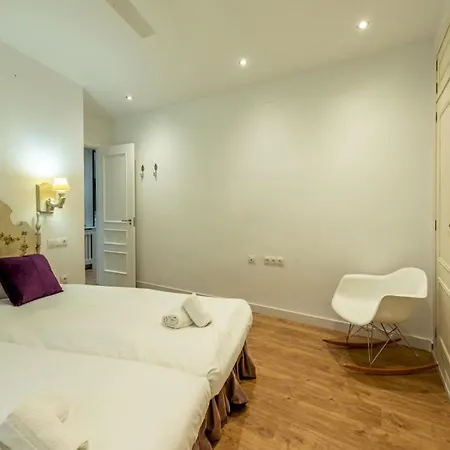 Apartment Wide With Beautiful Kitchen 2bd 3bth -arenal *