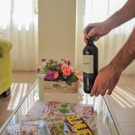 Apartment Ramon Y Cajal By Thegoodtourist *