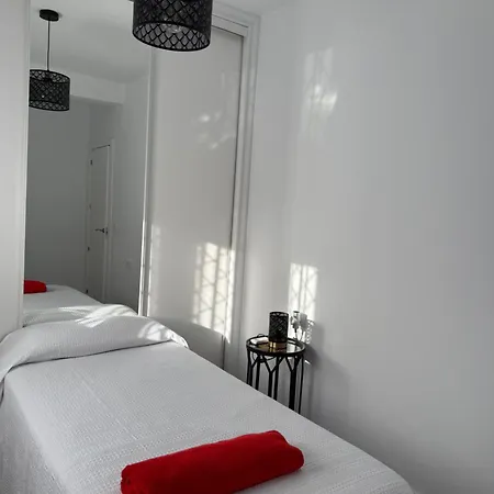 Luis Montoto Apartment *