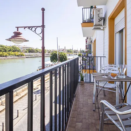3 Bedroom With Stunning Guadalquivir Views Apartamento Sevilla