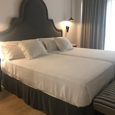 Hom Sevilla Siviglia