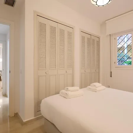 San Vicente 43, By Homing U *