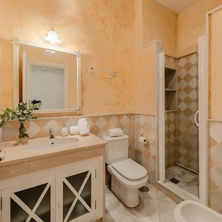 Isg Casa Levies Luxury House Downtown