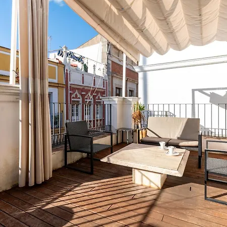Veoapartment Alhondiga Atico * Seville