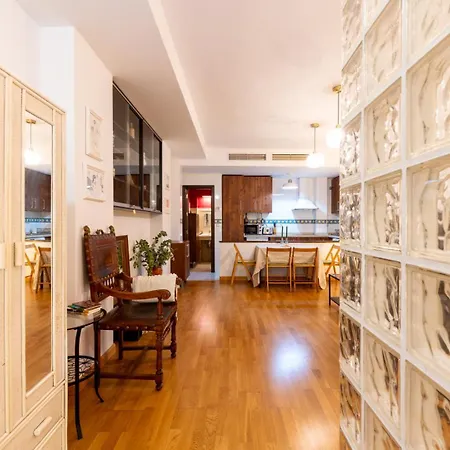 Apartment Loft En El Corral Del Horno Seville