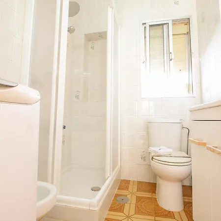 Triana 44 Familiar Luxury Apartment Seville