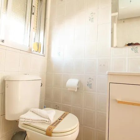 Triana 44 Familiar Luxury Seville