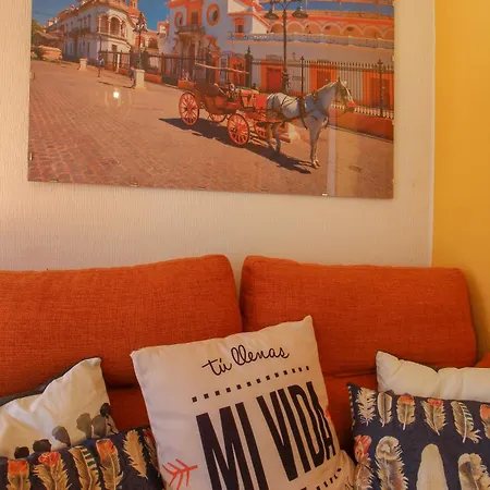 Triana 44 Familiar Luxury Apartment Seville