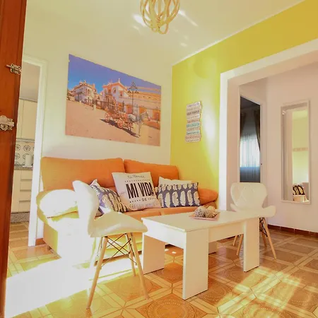 Triana 44 Familiar Luxury Apartment Seville