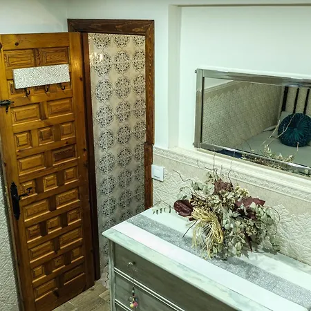 Casa De La Juderia Dona Pilar Homestay Seville
