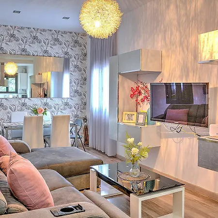 Casa Deluxe Gran Plaza *
