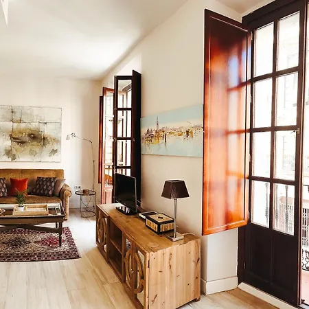 Stylish Andalusian House In Historical Center Apartment Seville