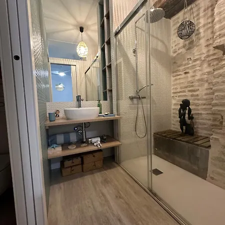 Casa Duque Compartida Familiar 1-Habitacion Con Bano Propio Séjour chez l'habitant *