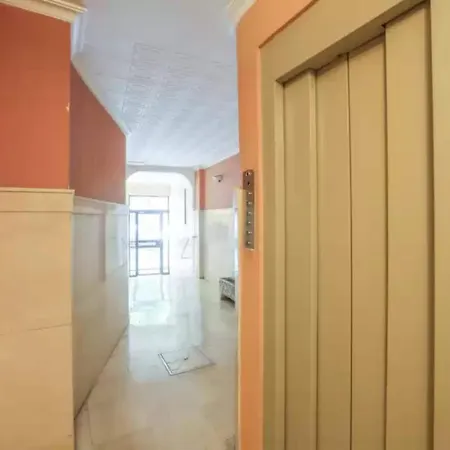 Azahar Gran Plaza, Without Deposit Holiday home Seville