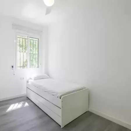 Azahar Gran Plaza, Without Deposit Holiday home Seville