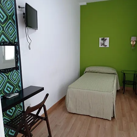 Fabiola Guest house *