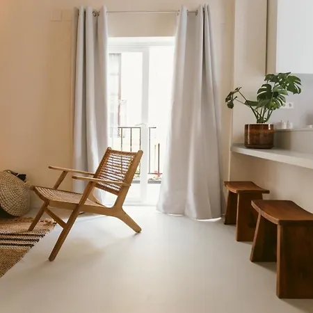 Minty - Dean Apartment