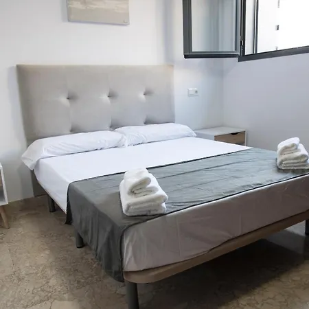 Nightinsevilla Teodosio Free Parking * Sevilla