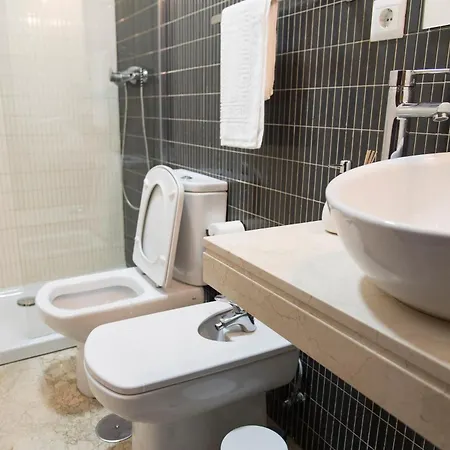 Nightinsevilla Teodosio Free Parking Apartamento