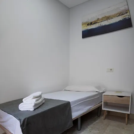 Nightinsevilla Teodosio Free Parking Apartamento Sevilla