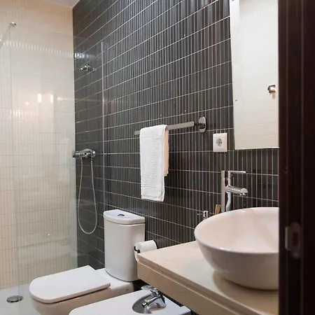 Nightinsevilla Teodosio Free Parking Apartamento *
