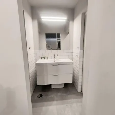 Stuning Next To The River - Sevillarooms Apartment *