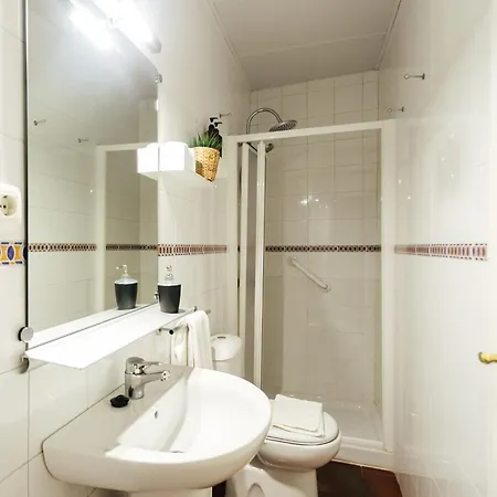 Alohamundi Joaquin Costa Apartment Seville
