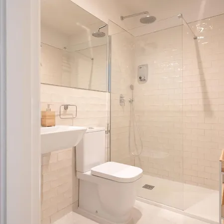 Opera Alameda Apartman