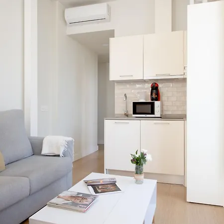 Opera Alameda Apartman