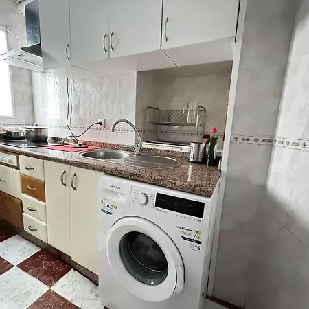 Santa Isabel Cost In Private House Konukevi Sevilla