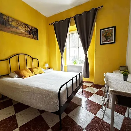 Santa Isabel Cost In Private House セビリア